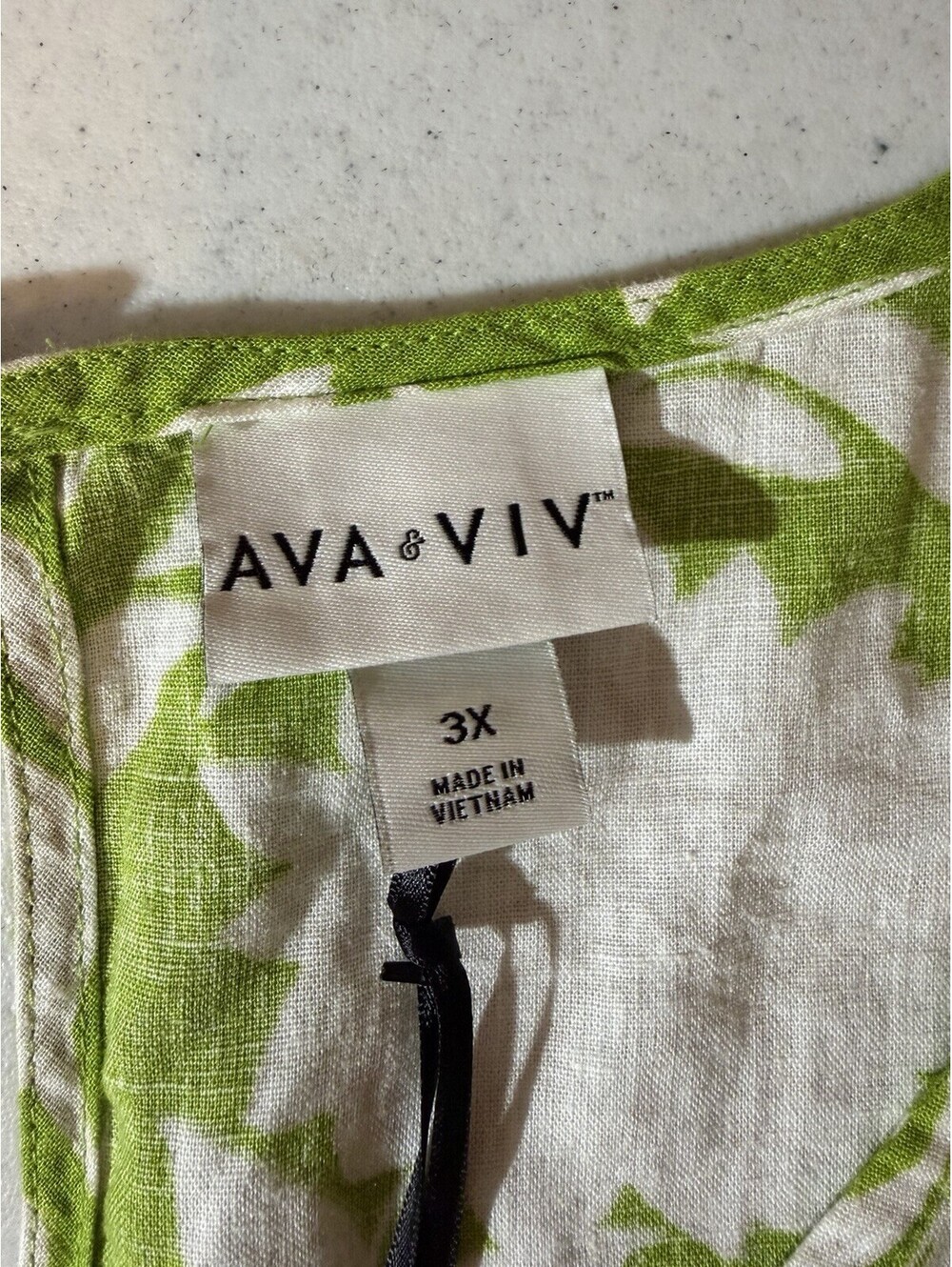 Ava & Viv Linen Blend Blouse Womens 3X Green Floral Beach Resort Wear New - Picture 8 of 11